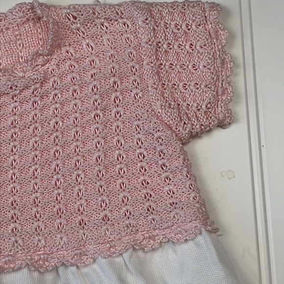 Chant de Joie White and Pink Knit Romper Size 12-18 Months - Picture 3 of 12